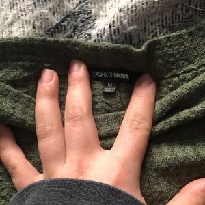 Fashion Nova off shoulder knit top size medium